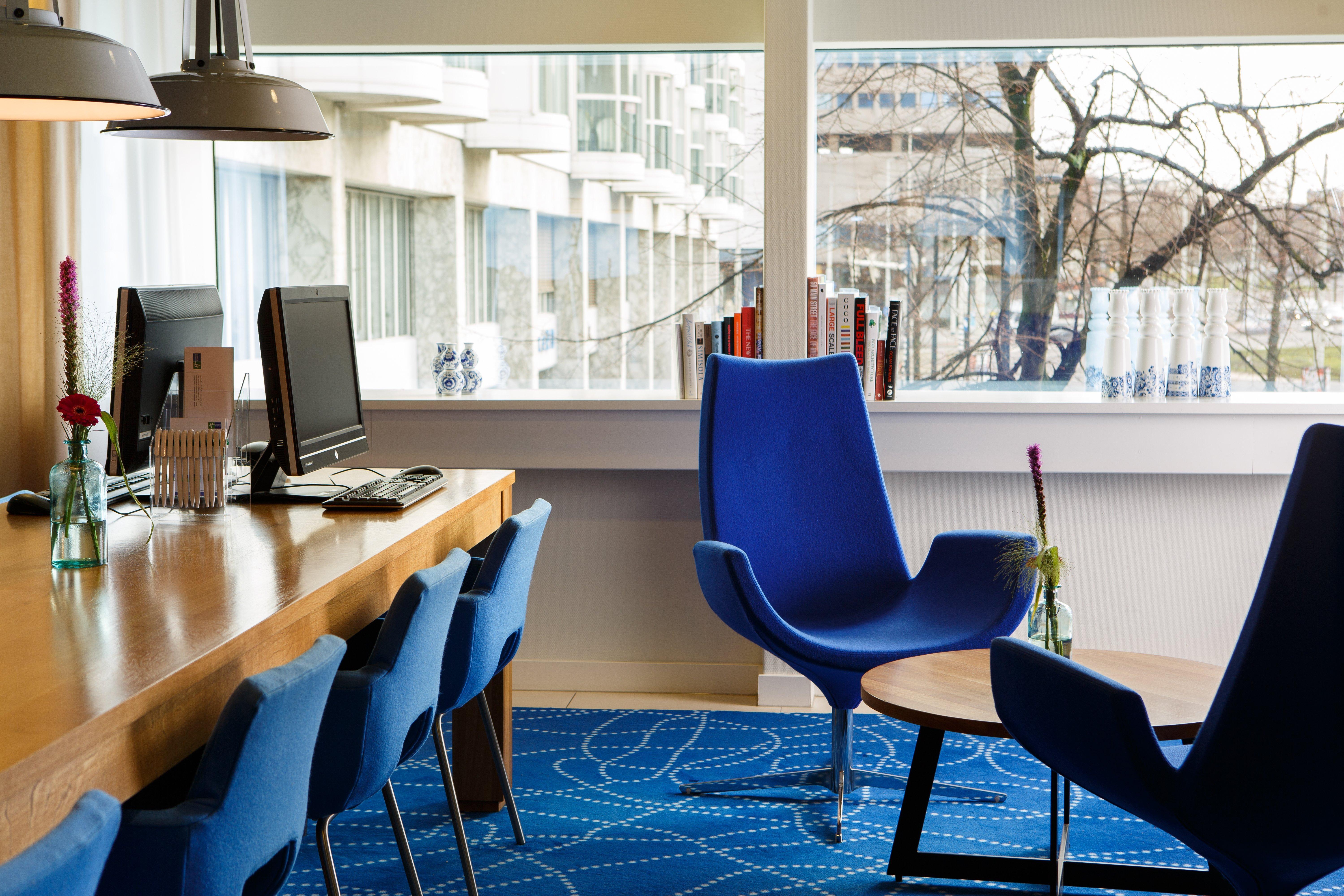 Holiday Inn Express Rotterdam - Central Station By Ihg Exterior photo